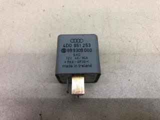 Запчасть реле топливного насоса Audi 100 1993