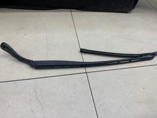 Запчасть поводок дворника правый Citroen C4 2010