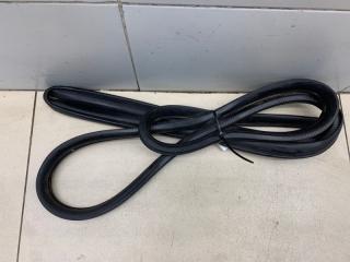 Фото запчасти уплотнитель двери задний правый Subaru impreza 2.0 GX 2008 Б/У запчасть Запчасть уплотнитель двери задний правый Subaru impreza 2.0 GX 2008