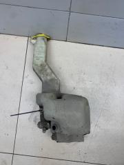 Бачок омывателя Dodge Caravan 3 2000