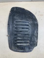 Подкрылок передний правый Chrysler 300M 2000