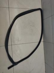 Уплотнитель стекла передний левый Doblo 2008 1300см diesel 75лс