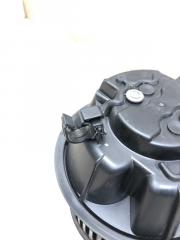 Моторчик вентилятора печки indiS s18d 2012 S18D sqr473f 1297см 84лс Моторчик вентилятора печки indiS s18d 2012 S18D sqr473f 1297см 84лс