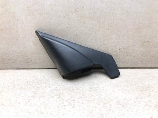 Фото запчасти накладка на зеркало внутренняя передняя левая Volvo V40 2003 Б/У запчасть Запчасть накладка на зеркало внутренняя передняя левая Volvo V40 2003