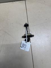 Ограничитель двери передний левый Hyundai Sonata 1997