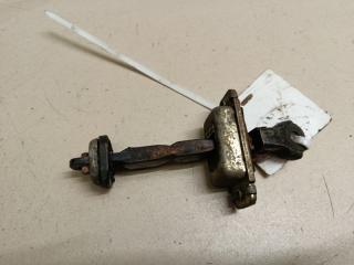 Ограничитель двери передний левый Suzuki Verona 2003