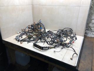 Проводка салона Dodge intrepid 2002