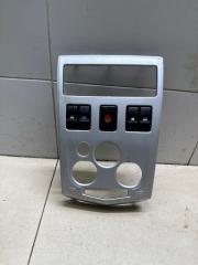 Запчасть рамка магнитолы Renault Logan 2007