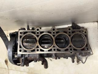 Шортблок двигателя Dodge Stratus 2001