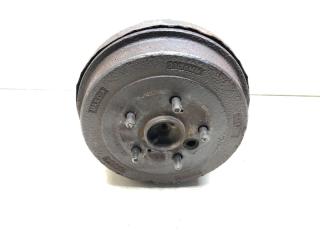 Кулак задний правый Toyota Camry XV10 1992