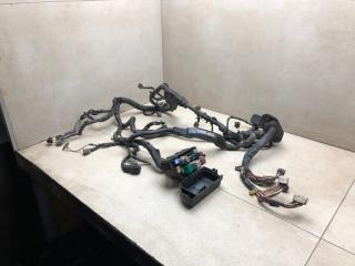 Проводка подкапотная Toyota Camry 1993