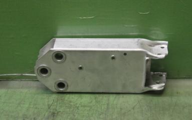 Запчасть кронштейн усилителя бампера передний правый BMW 5 GT F07