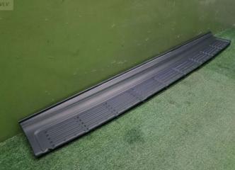 Накладка бампера задняя Land Cruiser 200