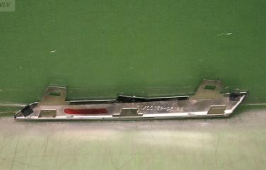 Хром решетки радиатора правый RAV 4