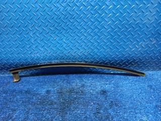 Направляющая стекла двери задняя правая Camry V40