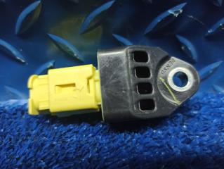 Датчик удара Toyota Camry