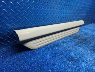 Накладка порога передняя правая Camry V40