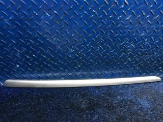 Запчасть накладка двери передняя правая Mercedes ML