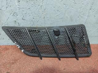 Запчасть решетка капота правая Mercedes GL