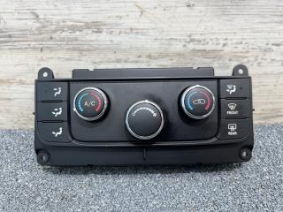 Панель управления климатом Jeep Grand Cherokee