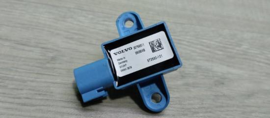 Фото запчасти датчик удара VOLVO XC60 Б/У запчасть Запчасть датчик удара VOLVO XC60