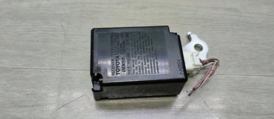 Блок управления центральным замком TOYOTA CAMRY