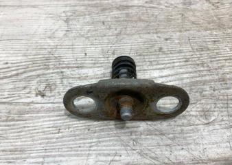 Отбойник капота Land Rover Vogue 3 Б/У Отбойник капота Land Rover Vogue 3