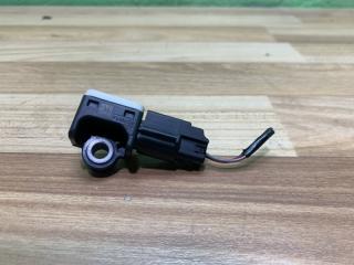 Фото запчасти датчик удара VOLVO S60 Б/У запчасть Запчасть датчик удара VOLVO S60