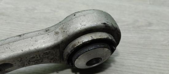 Рычаг подвески задний правый C W204