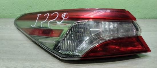 Фонарь левый TOYOTA CAMRY