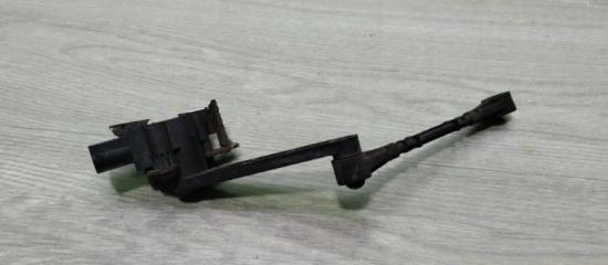 Датчик высоты дорожного просвета задний Land Rover Discovery 4 контрактная Датчик высоты дорожного просвета задний Land Rover Discovery 4