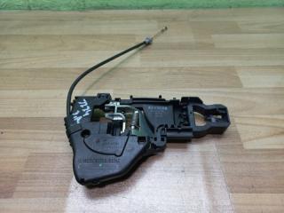 Кронштейн ручки двери задний левый Mercedes ML