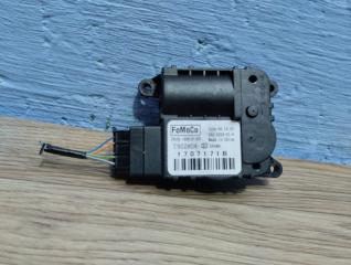 Запчасть моторчик заслонки печки Ford Mustang