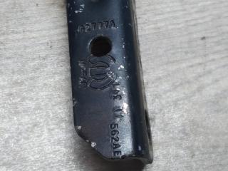 Петля капота правая Grand Cherokee WK2