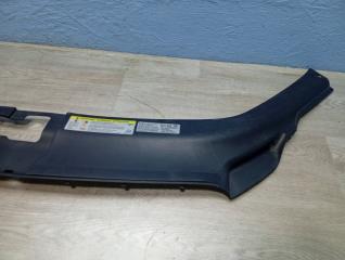 Накладка замка капота Q7 4LB Накладка замка капота Q7 4LB