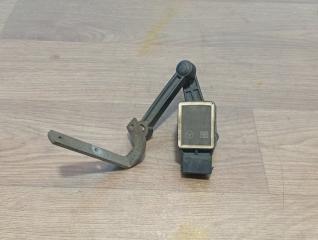 Датчик высоты дорожного просвета Mercedes GL контрактная Датчик высоты дорожного просвета Mercedes GL