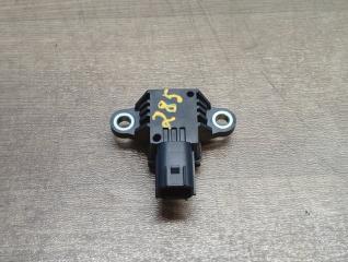 Запчасть датчик удара Hyundai Santa Fe