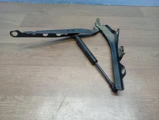 Петля капота левая VOLVO S60 RS