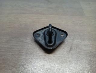 Фото запчасти петля замка капота Mercedes E контрактная запчасть Запчасть петля замка капота Mercedes E