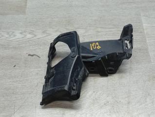 Кронштейн форсунки омывателя правый VOLVO XC60 контрактная Кронштейн форсунки омывателя правый VOLVO XC60