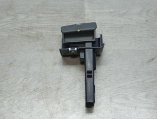 Фото запчасти кнопка стояночного тормоза Audi Q7 контрактная запчасть Запчасть кнопка стояночного тормоза Audi Q7