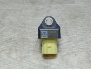 Датчик удара TOYOTA CAMRY