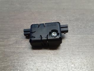 Запчасть усилитель антенны MINI Countryman