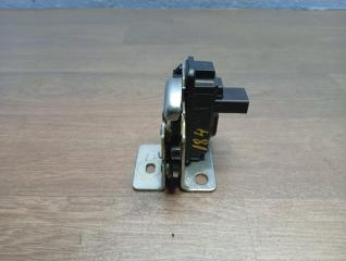 Замок багажника Jeep Grand Cherokee