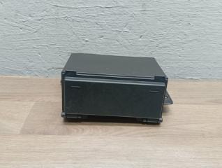 Запчасть кронштейн магнитолы INFINITI FX35