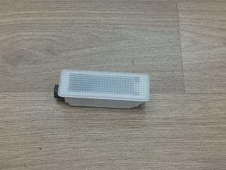 Запчасть плафон салонный BMW 7