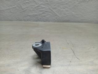 Фото запчасти датчик удара Honda Pilot контрактная запчасть Запчасть датчик удара Honda Pilot