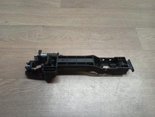 Кронштейн ручки двери левый Nissan PATHFINDER