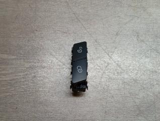 Запчасть кнопка центрального замка правая Mercedes ML