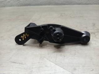 Запчасть кронштейн BMW X6